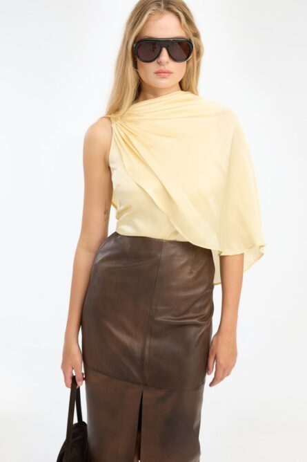 LEATHER MIDI PENCIL SKIRT - Image 2